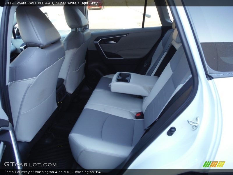Super White / Light Gray 2019 Toyota RAV4 XLE AWD