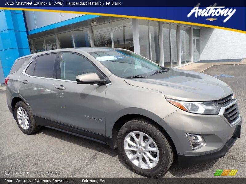Pepperdust Metallic / Jet Black 2019 Chevrolet Equinox LT AWD