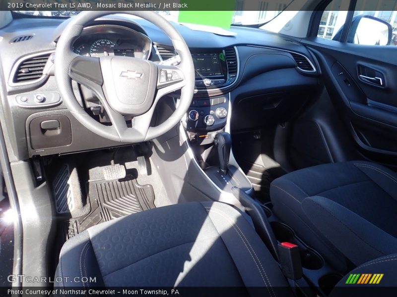 Mosaic Black Metallic / Jet Black 2019 Chevrolet Trax LS AWD