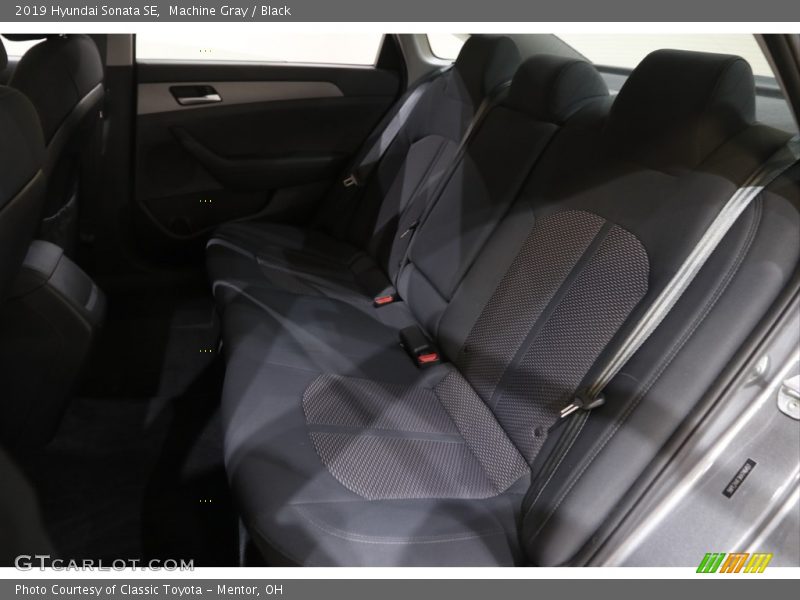 Machine Gray / Black 2019 Hyundai Sonata SE