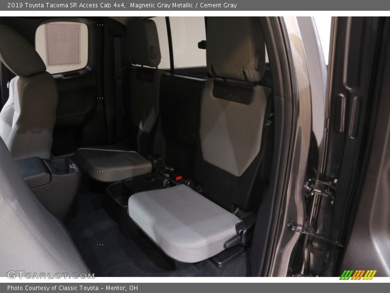 Magnetic Gray Metallic / Cement Gray 2019 Toyota Tacoma SR Access Cab 4x4