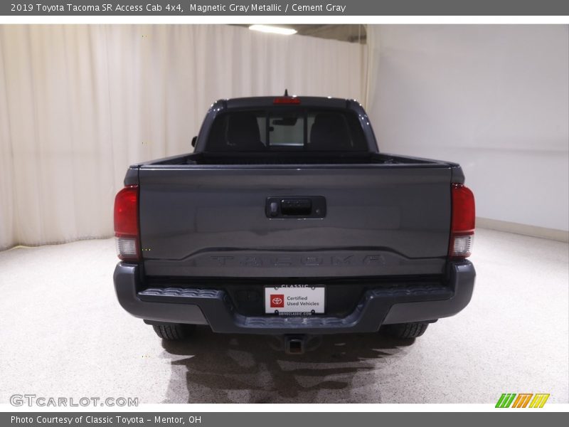 Magnetic Gray Metallic / Cement Gray 2019 Toyota Tacoma SR Access Cab 4x4