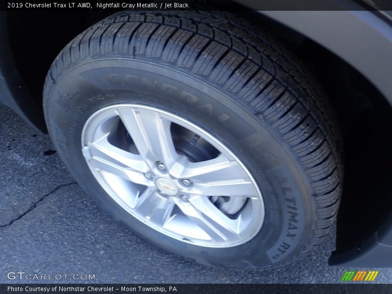 Nightfall Gray Metallic / Jet Black 2019 Chevrolet Trax LT AWD