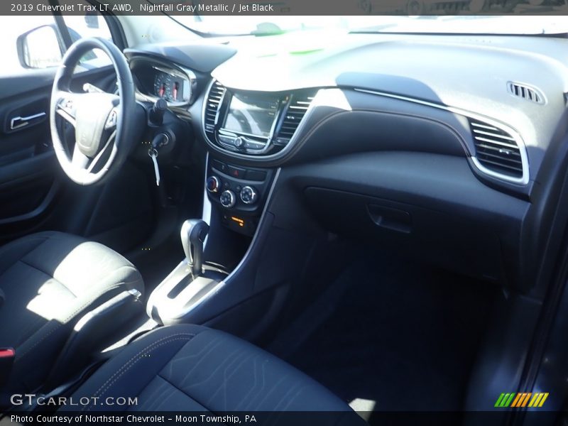 Nightfall Gray Metallic / Jet Black 2019 Chevrolet Trax LT AWD