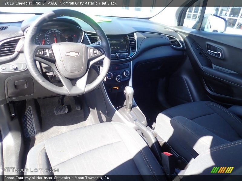 Nightfall Gray Metallic / Jet Black 2019 Chevrolet Trax LT AWD