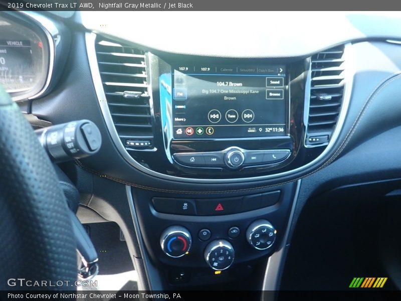 Nightfall Gray Metallic / Jet Black 2019 Chevrolet Trax LT AWD