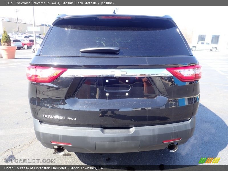 Mosaic Black Metallic / Jet Black 2019 Chevrolet Traverse LS AWD