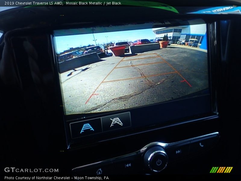 Mosaic Black Metallic / Jet Black 2019 Chevrolet Traverse LS AWD