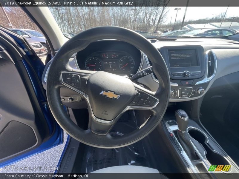Kinetic Blue Metallic / Medium Ash Gray 2019 Chevrolet Equinox LS AWD