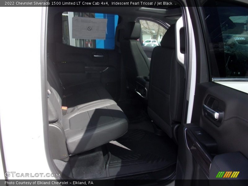 Iridescent Pearl Tricoat / Jet Black 2022 Chevrolet Silverado 1500 Limited LT Crew Cab 4x4