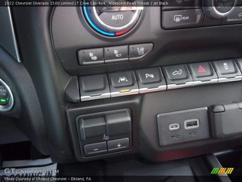 Iridescent Pearl Tricoat / Jet Black 2022 Chevrolet Silverado 1500 Limited LT Crew Cab 4x4