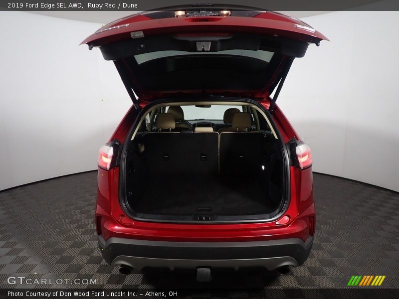 Ruby Red / Dune 2019 Ford Edge SEL AWD
