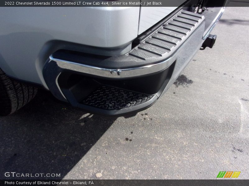 Silver Ice Metallic / Jet Black 2022 Chevrolet Silverado 1500 Limited LT Crew Cab 4x4