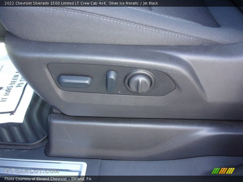 Silver Ice Metallic / Jet Black 2022 Chevrolet Silverado 1500 Limited LT Crew Cab 4x4