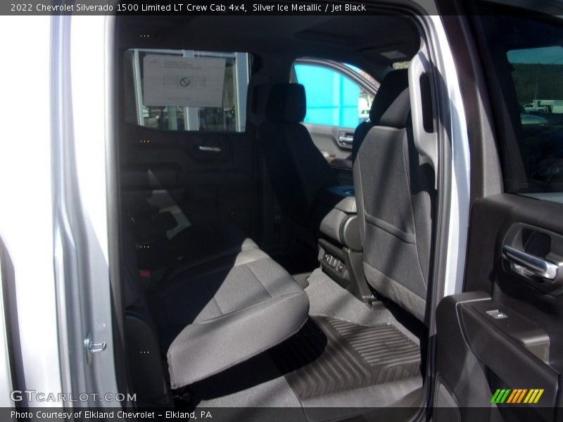 Silver Ice Metallic / Jet Black 2022 Chevrolet Silverado 1500 Limited LT Crew Cab 4x4