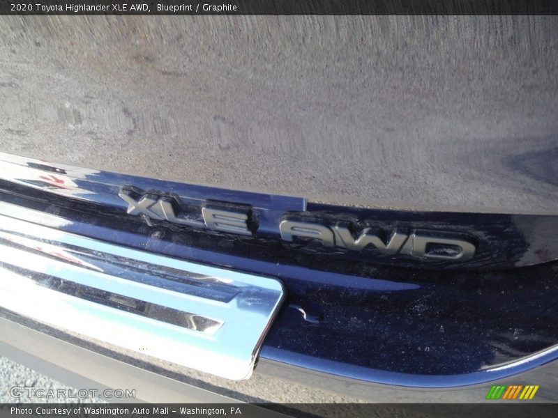 Blueprint / Graphite 2020 Toyota Highlander XLE AWD