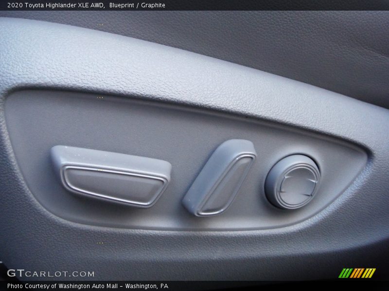 Blueprint / Graphite 2020 Toyota Highlander XLE AWD