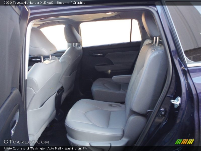 Blueprint / Graphite 2020 Toyota Highlander XLE AWD