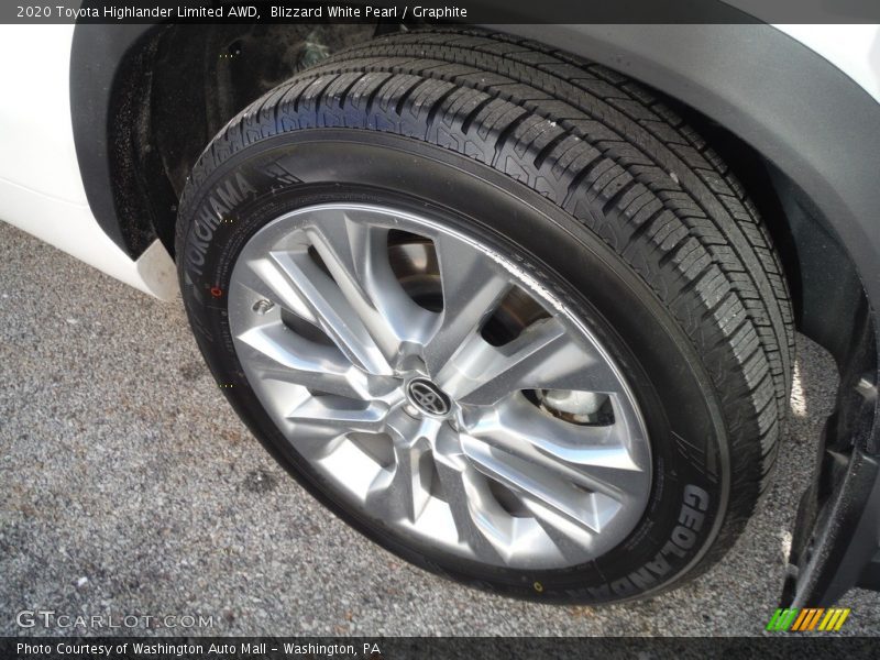 Blizzard White Pearl / Graphite 2020 Toyota Highlander Limited AWD