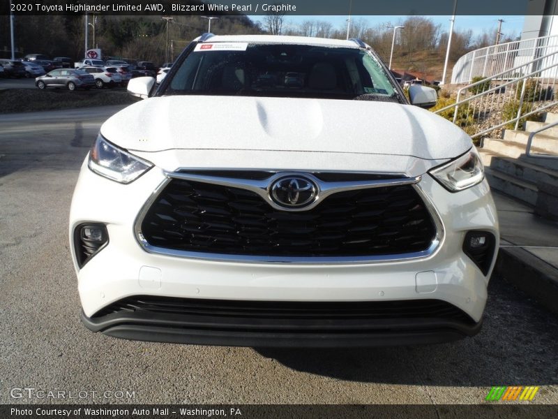Blizzard White Pearl / Graphite 2020 Toyota Highlander Limited AWD