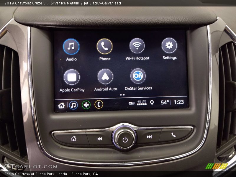 Silver Ice Metallic / Jet Black/­Galvanized 2019 Chevrolet Cruze LT