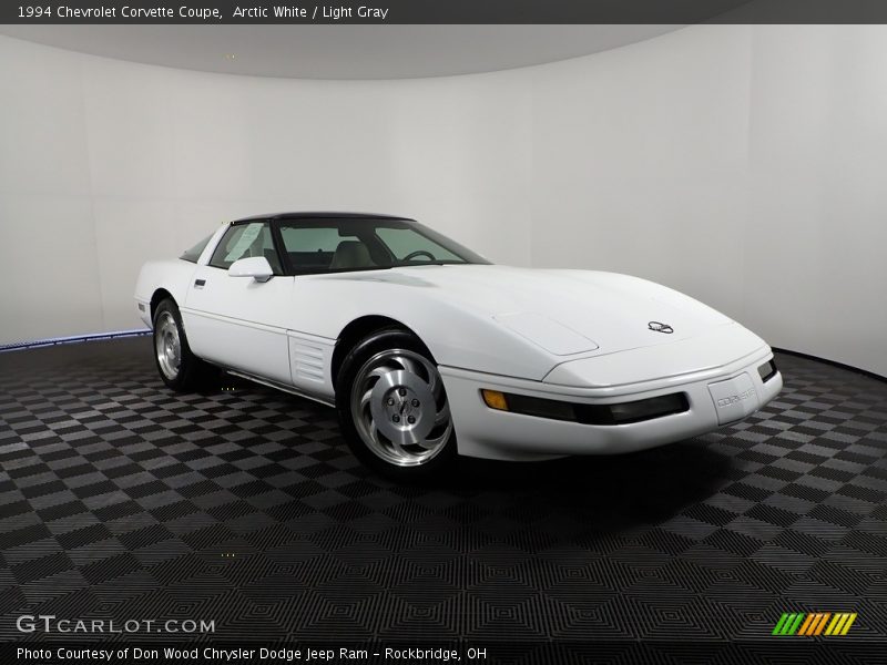 Arctic White / Light Gray 1994 Chevrolet Corvette Coupe
