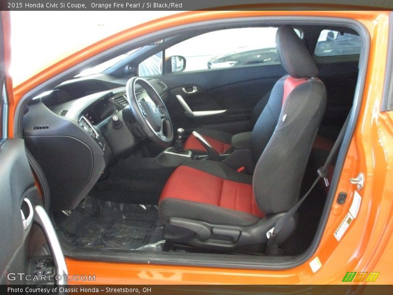 Front Seat of 2015 Civic Si Coupe