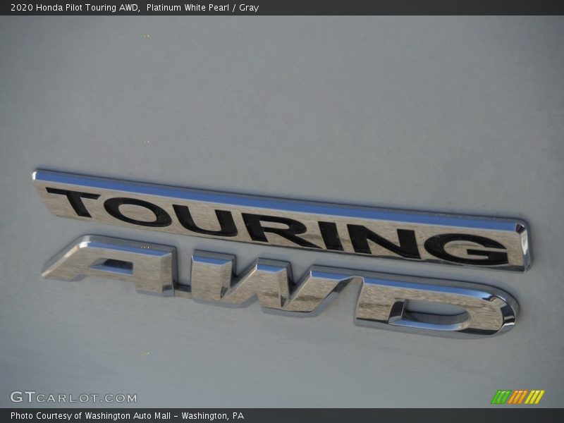 Platinum White Pearl / Gray 2020 Honda Pilot Touring AWD