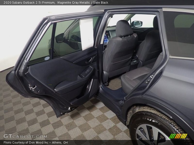 Magnetite Gray Metallic / Slate Black 2020 Subaru Outback 2.5i Premium