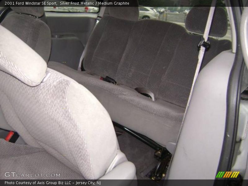 Silver Frost Metallic / Medium Graphite 2001 Ford Windstar SE Sport