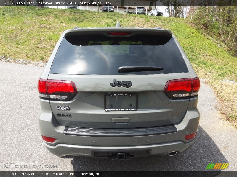 Sting-Gray / Black 2022 Jeep Grand Cherokee Laredo X 4x4