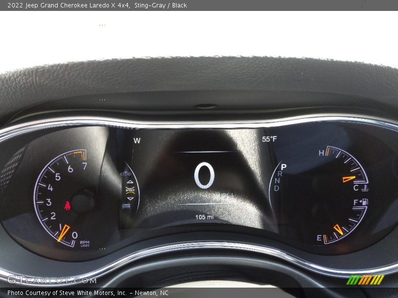  2022 Grand Cherokee Laredo X 4x4 Laredo X 4x4 Gauges