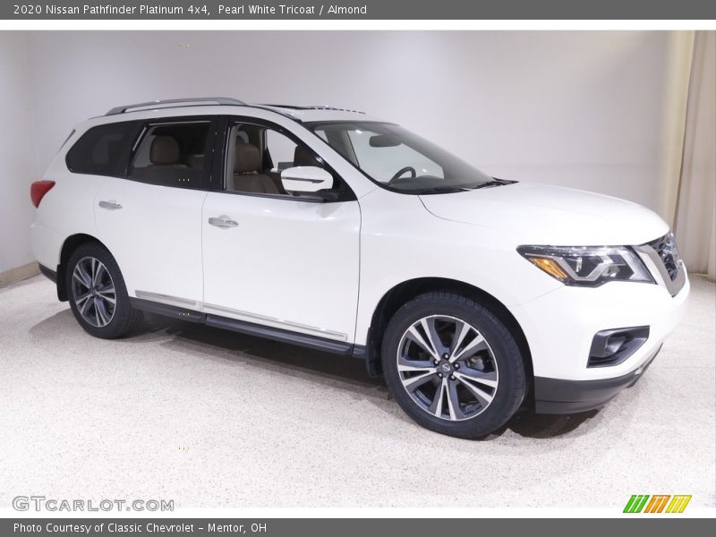 Pearl White Tricoat / Almond 2020 Nissan Pathfinder Platinum 4x4