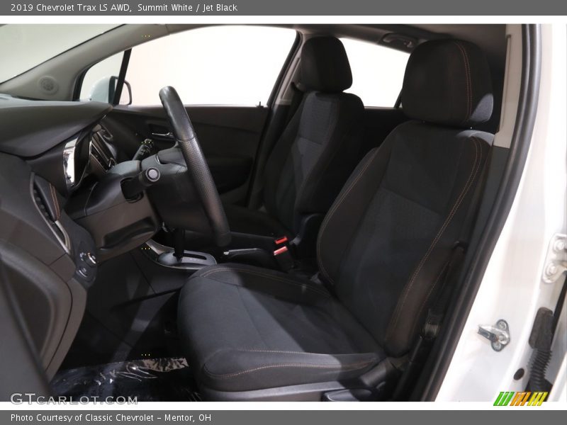 Summit White / Jet Black 2019 Chevrolet Trax LS AWD