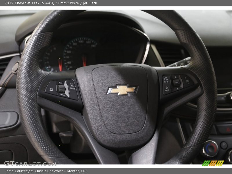 Summit White / Jet Black 2019 Chevrolet Trax LS AWD