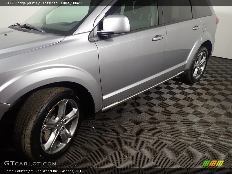 Billet / Black 2017 Dodge Journey Crossroad