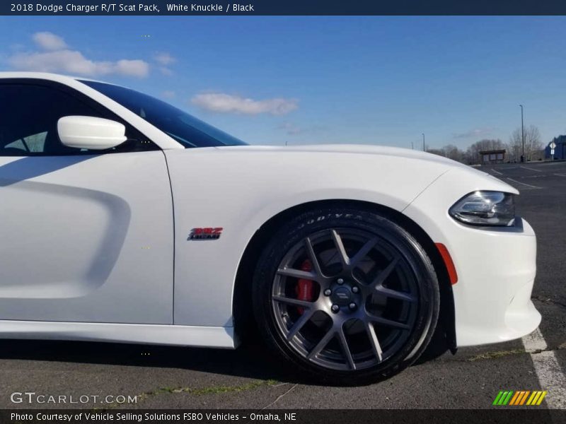 White Knuckle / Black 2018 Dodge Charger R/T Scat Pack