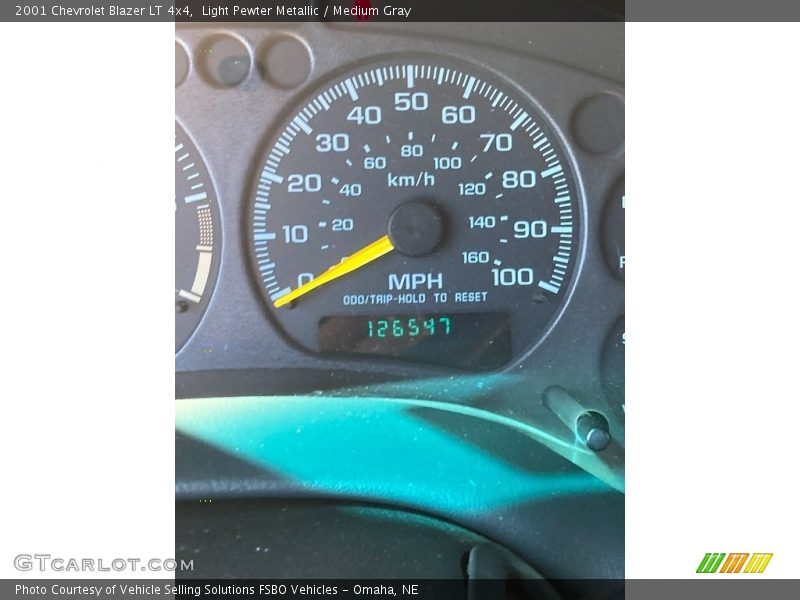 Light Pewter Metallic / Medium Gray 2001 Chevrolet Blazer LT 4x4