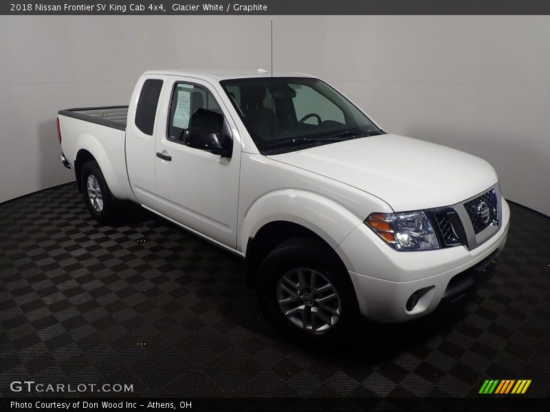 Glacier White / Graphite 2018 Nissan Frontier SV King Cab 4x4