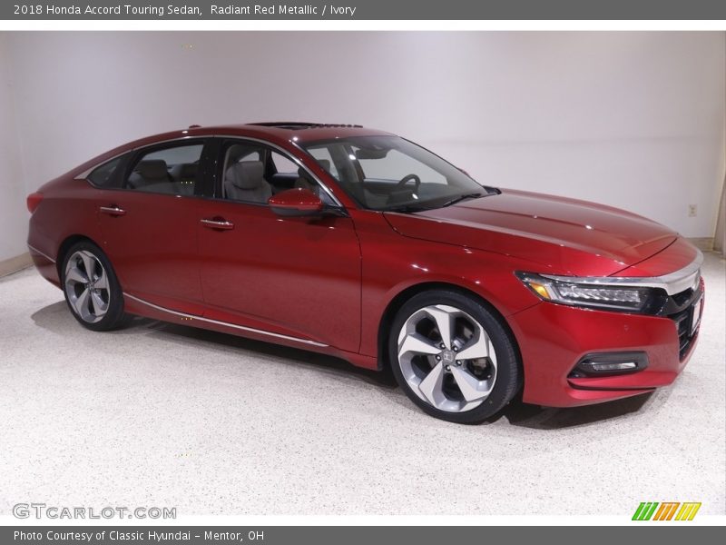 Radiant Red Metallic / Ivory 2018 Honda Accord Touring Sedan
