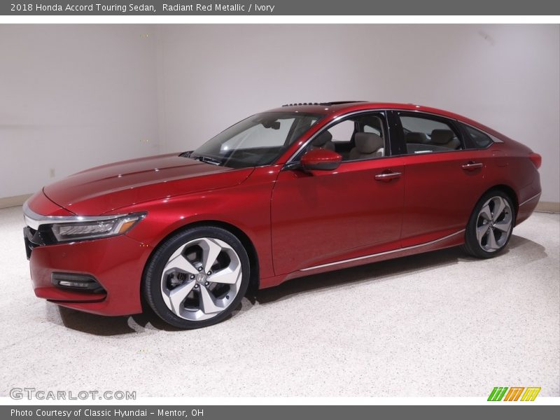 Radiant Red Metallic / Ivory 2018 Honda Accord Touring Sedan