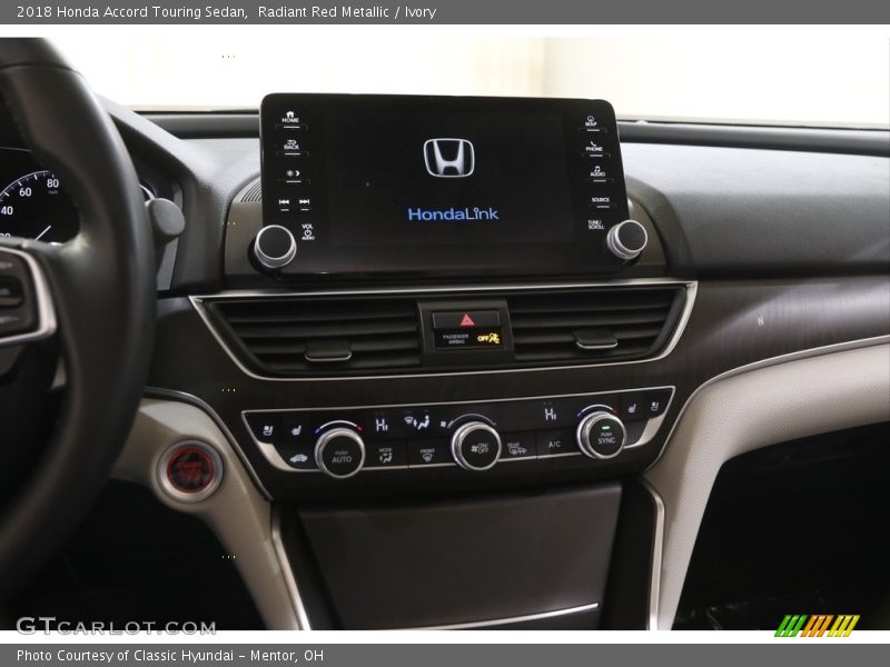 Radiant Red Metallic / Ivory 2018 Honda Accord Touring Sedan