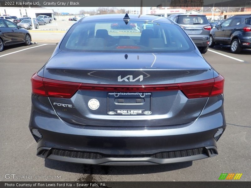 Gravity Gray / Black 2022 Kia Forte LXS