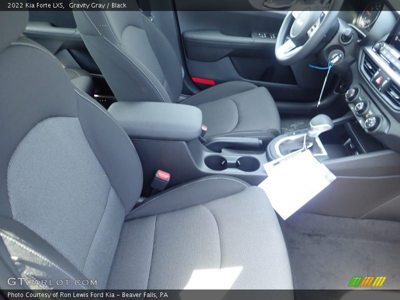 Gravity Gray / Black 2022 Kia Forte LXS