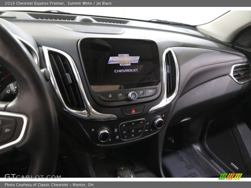 Summit White / Jet Black 2019 Chevrolet Equinox Premier