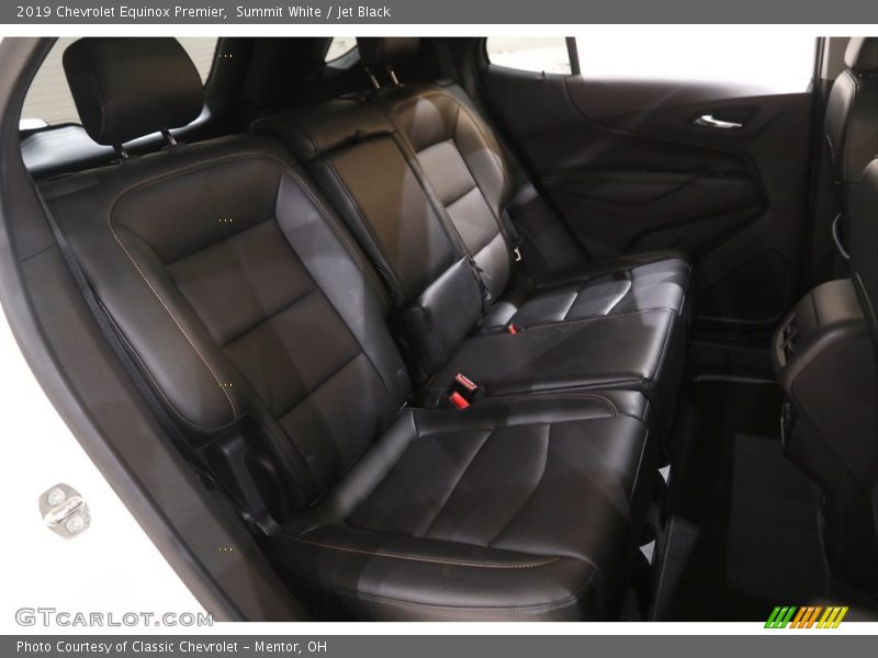 Summit White / Jet Black 2019 Chevrolet Equinox Premier
