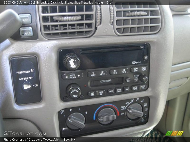 Indigo Blue Metallic / Medium Gray 2003 GMC Sonoma SLS Extended Cab 4x4