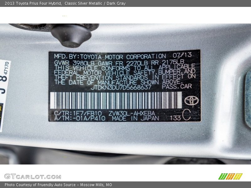 Classic Silver Metallic / Dark Gray 2013 Toyota Prius Four Hybrid