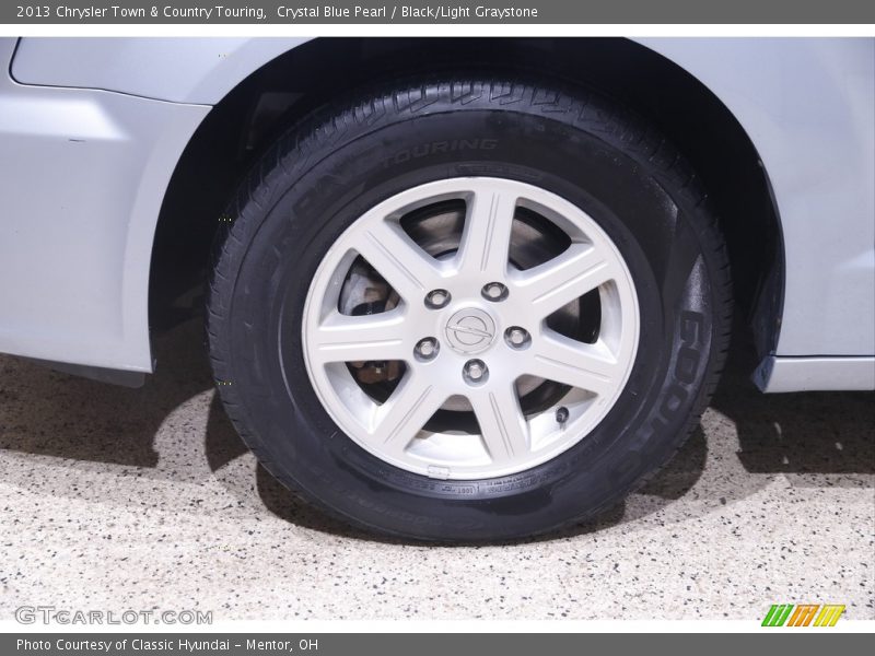 Crystal Blue Pearl / Black/Light Graystone 2013 Chrysler Town & Country Touring