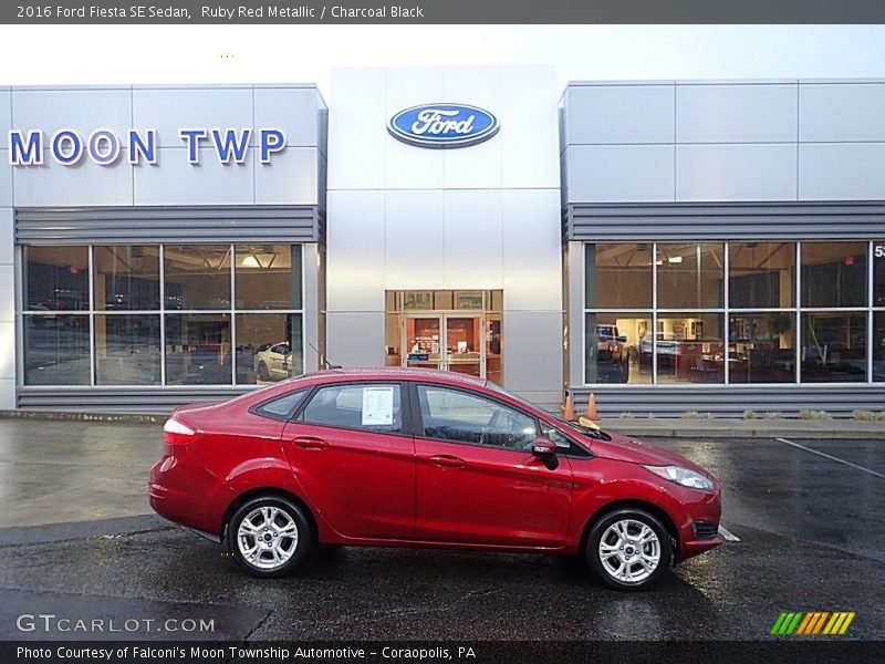 Ruby Red Metallic / Charcoal Black 2016 Ford Fiesta SE Sedan